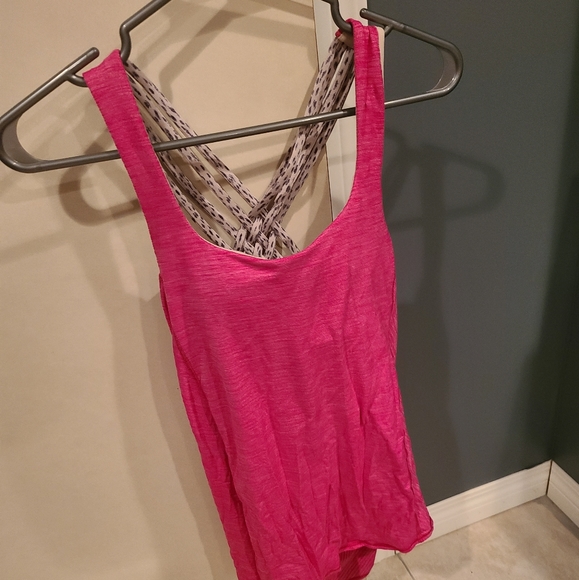 Lululemon - Picture 1 of 1